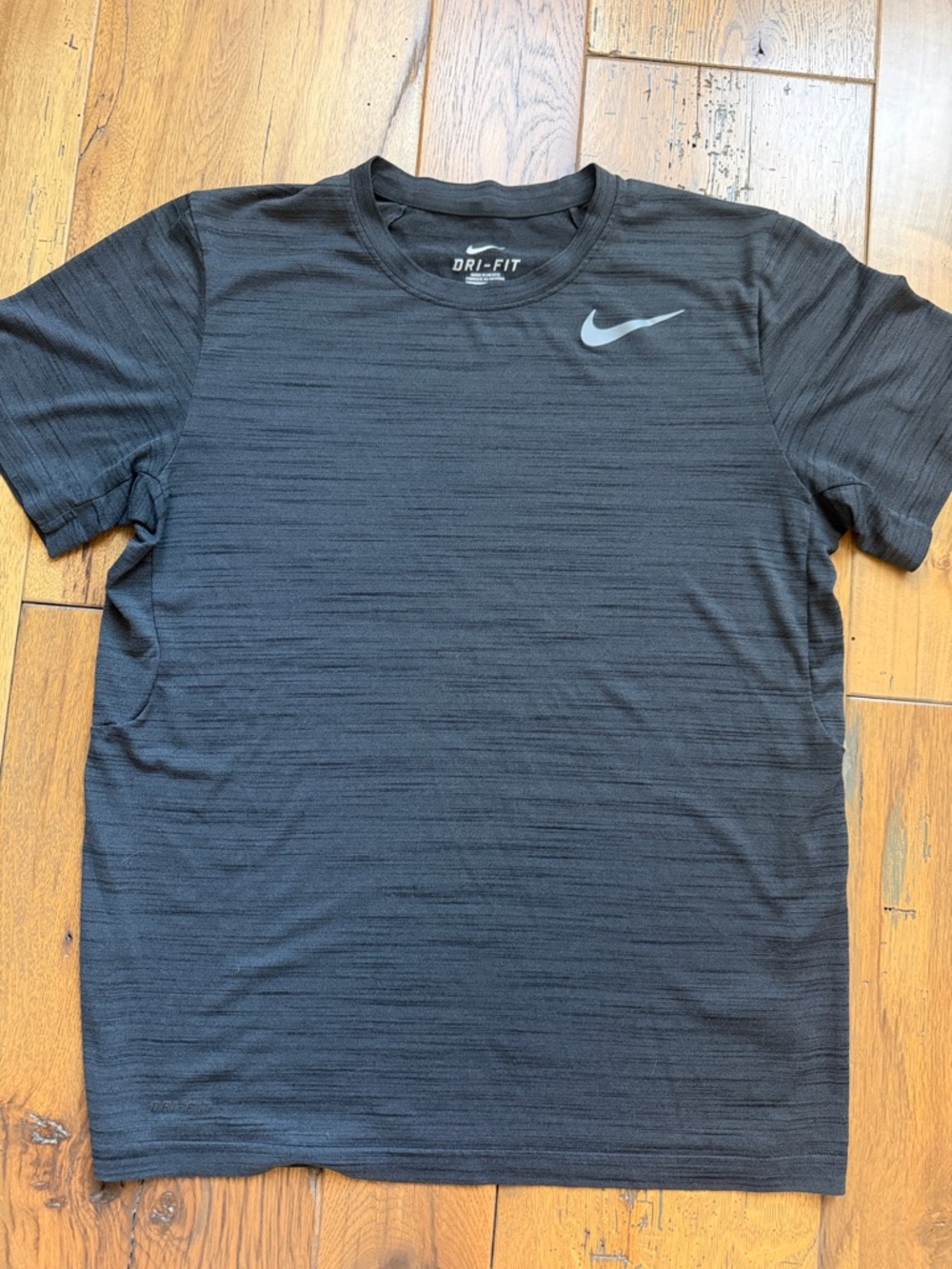 Nike Dri-FIT Men's Black Heather Short Sleeve Tee